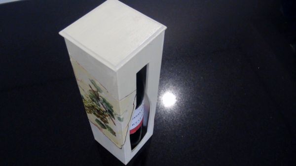 Box para garrafa de vinho